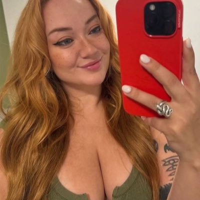 sandra_rat88955's profile picture. Love