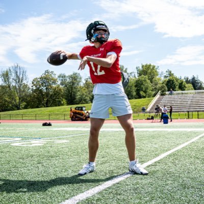 2028 Pro-Style QB @DelbartonFB | 6’3” 175lbs | Student Athlete 📚 3.6 GPA | Phone: 732-796-4883 | Head Coach: BBowers@Delbarton.org | NCAA ID# 2503545672