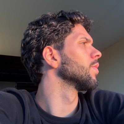 Kau299815187755's profile picture. o que ela (a vida) quer da gente é coragem