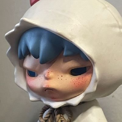 _amybluu's profile picture. ─ blue blue blue