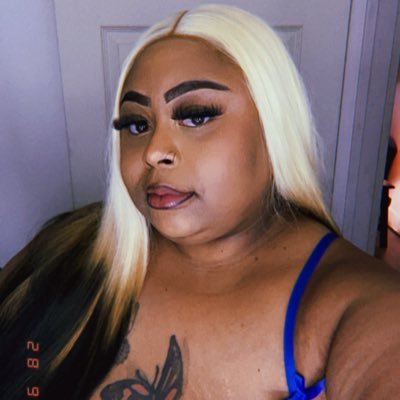 PrettyMelons's profile picture. Ya favorite big fine/ Cashapp $labee12/ dm for content/ first page got hacked @ 200k