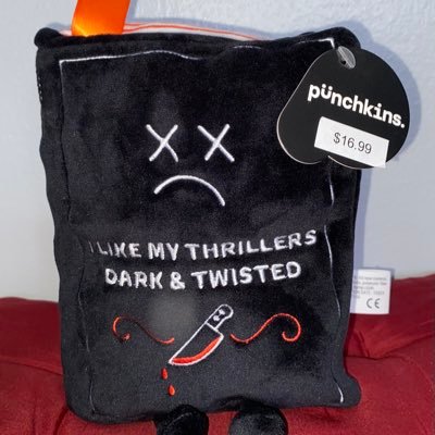 ToxicPastryPuff's profile picture. Halloween Addict! Dark Morbid Horror & Gore/Bisexual/Pansexual/Metal/46 Latina Fibromyalgia Survivor-Lover of anything Gummy Bear/Peep Collector