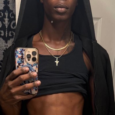 Vonmarjiela's profile picture. A cold ass Scorpio🥶