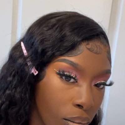 New Twitter🎀 MS.BIG 🦈 Hairstylist, MUA, ♎️Blasian mf Bratt real pretty Sadity bitch 💎