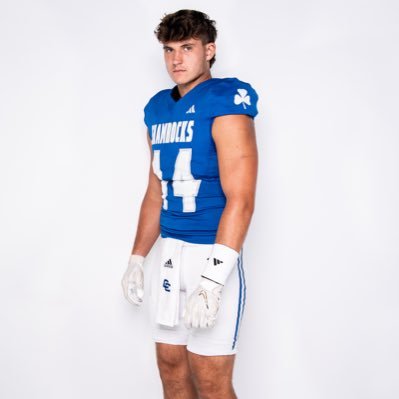 Dream chasing. 2026 3 ⭐️ TE/DE/QB Detroit Catholic Central 6’6 240lbs 734-895-0349 @jcessante 26 D1 offers 🏀🏐🏈