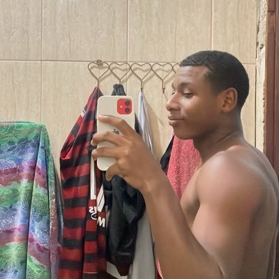 JooSouz93189251's profile picture. 