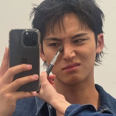 licenciada en derecho q ama a kim mingyu y jeon wonwoo mas que a su propia vida / CARAT & LUMI