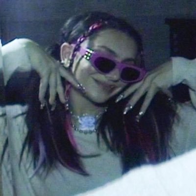 He/him charli xcx stan💚
True romance best album ever made
💕i follow back💕
