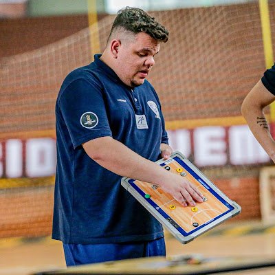 lucasvaz425862's profile picture. 