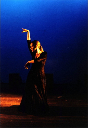 Bailarina, coreógrafa e professora de flamenco - Porto Alegre - RS