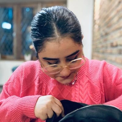 ItsPheytwitting's profile picture. Woman, life, liberty.