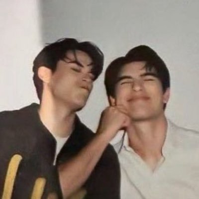 รักสนับสนุนพี่โป๊ป น้าจอส คุณหนูแคสกี้ ทุกผลงาน ปั่นเทรนไม่แบ่งฝั่งค่ะ
