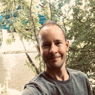Author - The Last Post, The Flower Boy, Flower Power!, The Chemist, Rock the World. 18 years as primary teacher. Dad of two amazing boys. Views my own😌