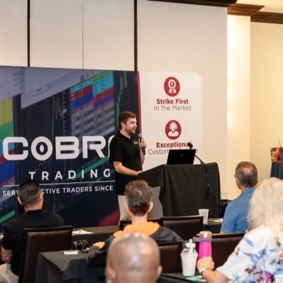 FULL TIME DAY TRADER. Moderator in @MyInvestingClub. Not a financial advisor. Never plan on becoming one.
