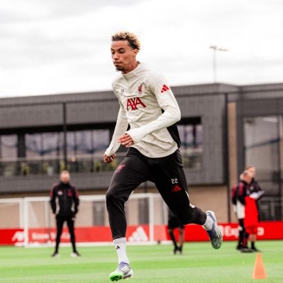 shadra_brave's profile picture. YNWA