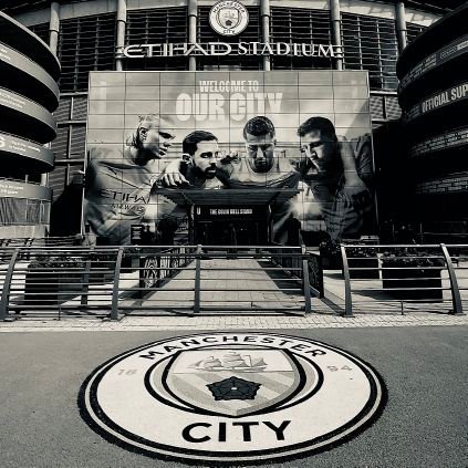 City fan, Defender of city players, City player props, United/Arsenal disparager.