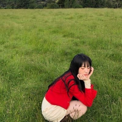 maybesadnite's profile picture. 