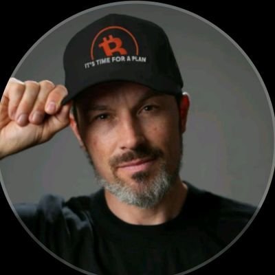 7x Bestsellerautor, Finanzexperte, Speaker, 600k auf
YouTube,
Honorarberater