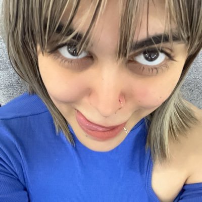 افسون هستم🌚زنِ رضا💍💕پیرسر و خالکوب👁️مامانِ نقره و فریبرز🐱 با من صمیمی نشید🫱🏼🫲🏾
