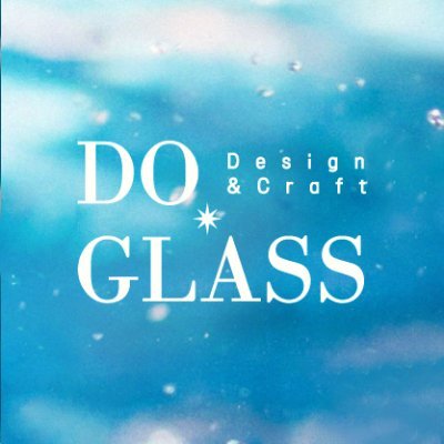 인생이란 여정을 함께하는 당신에게, Doglass Design & Craft.
디자이너 남시우(@NSU_FP), 금속 공예가 뫼초(@MOECHO1898)의 2인 브랜드.
새로운 컨셉과 독특한 디자인의 주얼리, 패션, 라이프 스타일 제품을 개발하여 여러분께 선보이고자 합니다.