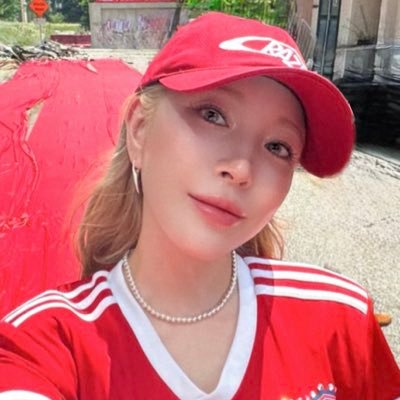 WinterBunny1105's profile picture. 