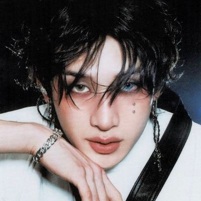 ͏͏𝗄𝖺𝗋𝗆𝖺 ─── 𝗍𝗋𝖺𝖼𝗄: ͏ ͏✶ ͏ ͏𝖢𝖤𝖱𝖤𝖬𝖮𝖭𝖸
͏ ͏𝗌𝗄𝗓 ͏ ͏𝗂𝗇 ͏ ͏ ͏𝗆𝗒 ͏ ͏͏𝗁𝖾𝖺𝖽. ─── she/her ✶ ͏ 25y