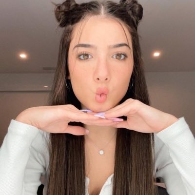 LoveGooning66's profile picture. Male 19 I love gooning.