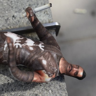 Like what I like | Professional Benan Torturer | ☆ Dorian ☆ They/them ☆ 27 ☆ RIP OG BENAN LOST JULY 2025 | Priv: https://t.co/VDw4icFwa3