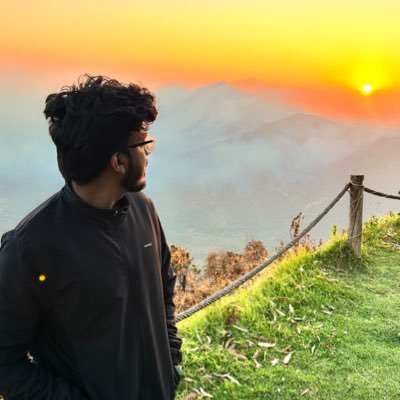 random_deepak's profile picture. • IITK'23