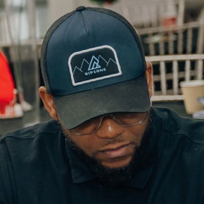 Icon_Kriz's profile picture. The sky is the benchmark! I’m just in my head 🤔