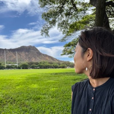 海外とヨガを愛するWebデザイナー🌍🧘♀️ 世界を感じながら、心地よいデザインを届けます✨ インスピレーションは世界中の風景と、心と体を整えるヨガから🏝️デザイン・ヨガの知恵をシェア中🕊️