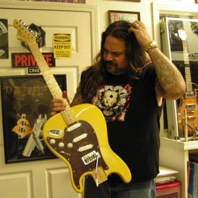Software engineer/programmer/tech nerd. Business owner. Metalhead🤘🏾Guitarist. An arrogant but charming smart ass. No patience for liberal & leftist dum dums.