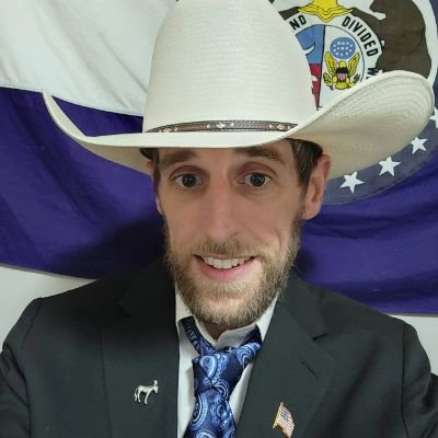 Freedom advocate and supporter of checks and balances in the Federal Government. Constitutional Democrat.
