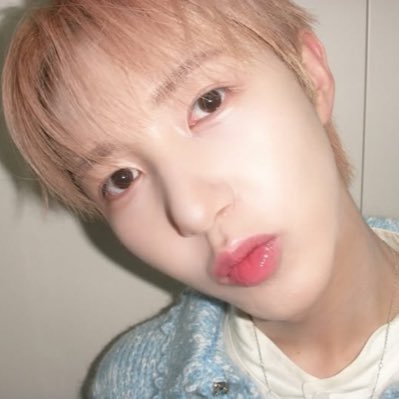 Jamren4ever's profile picture. 𝒋𝒂𝒆𝒎𝒊𝒏 & 𝒓𝒆𝒏𝒋𝒖𝒏 ⋆ ˚ ʚɞ ♡ #savewrg ᝰ.ᐟ✮⋆˙ 𝐝𝐞𝐤𝟕𝟎