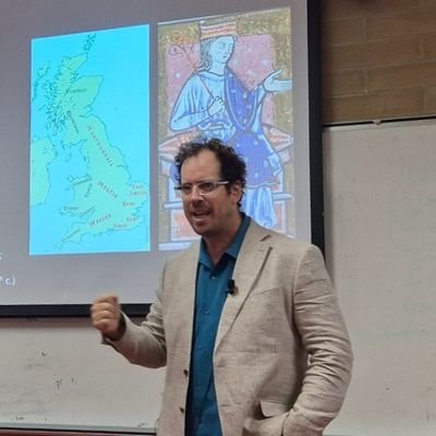 Associate lecturer @flinders. Early English Queens, 850-1000 out now with @RoutledgeHist at https://t.co/gDX4xisd8x.