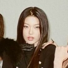 INSOMNIA, EYEKON (looking for eyekon moots) AND TOMOON
married to @siyeonshark