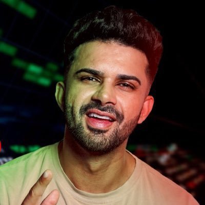 R_usmanashraff's profile picture. MED School drop out turned options trader📈