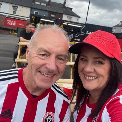 KathyRonson's profile picture. Living life * likes a G&T (or two)🍹 * works hard plays hard * Adopted Blades fan ⚔️ * love 🐎 racing * Hysteria FOREVER *
