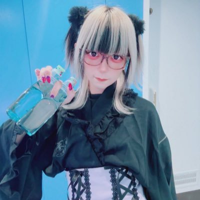 r_pxq_i's profile picture. 水彩 -storage- 【@Suisai_ikb_】てんちょーです！