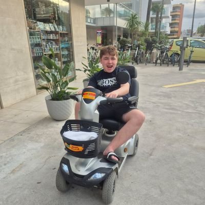 scott_duff48981's profile picture. Two icy cold hands conducting the way