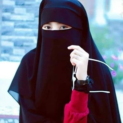 🇧🇩 👉সময় চোখে দেখা যায়না ,
তবে সময় অনেক কিছু দেখিয়ে দিয়ে যায় 💌