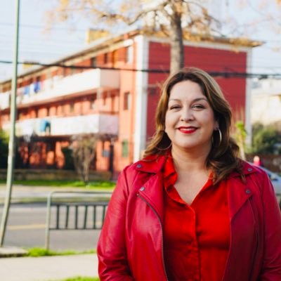👩🏼💼 Primera ex Alcaldesa de Independencia 👩⚖️ Abogada 👩👦 Mamá 📍Candidata Diputada Distrito 9