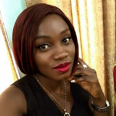 A Face model | 📸,
Food and Fashion enthusiast
| Simple but classy
| the Smile Addict
|Available for collaboration 📸
| Her father's daughter 🥰