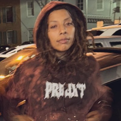 26 / into cars, customizing, & art / ig: breezy.flickss