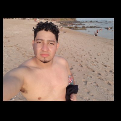 Soy una persona de bien, un fugaz accidente de la vida, digno de poco y ejemplo de nada.