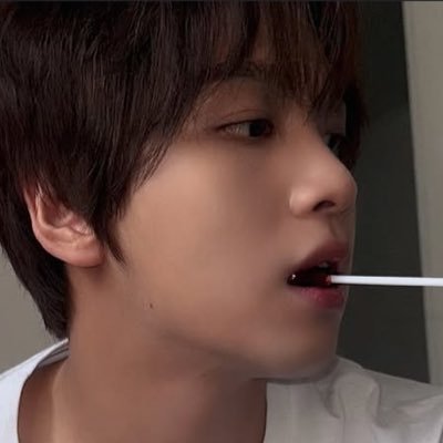 hyuckschuuu's profile picture. chenle’s gf (real)