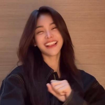 simpfor_engfa's profile picture. Fan account @EWaraha