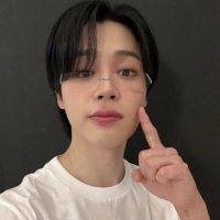 Minq⁷ (@sevencosm0) 's Twitter Profile