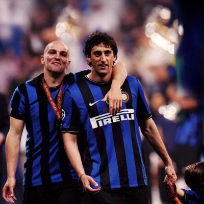 recoba_f_15's profile picture. 💙🖤🇸🇦