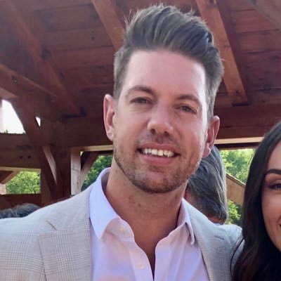 15 years health-tech experience. ZocDoc ➡️ One Medical ➡️ Doximity. Now full-time psychological/momentum trader. Owner of MAMA DITA’S Premium Sauces ⬇️⬇️⬇️